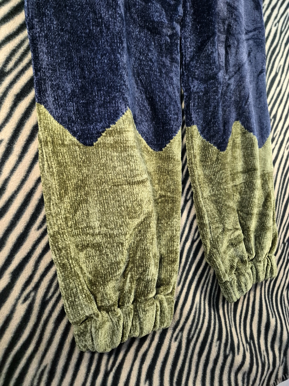 Adrian Two-Tone Velvet Lounge Pants with Scalloped Hem